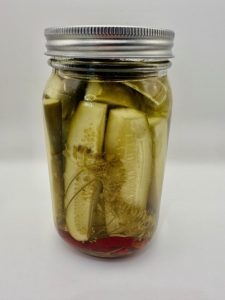 Dill Pickle Spears – Spicy or Spicier